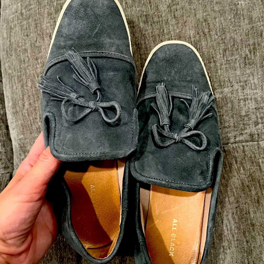 Suede women’s loafer size 8